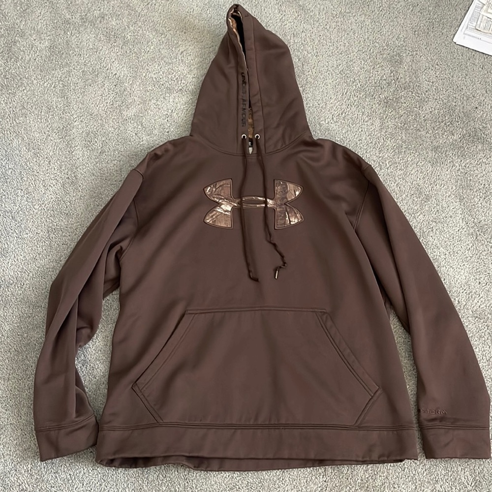 Under armor sweatshirt
